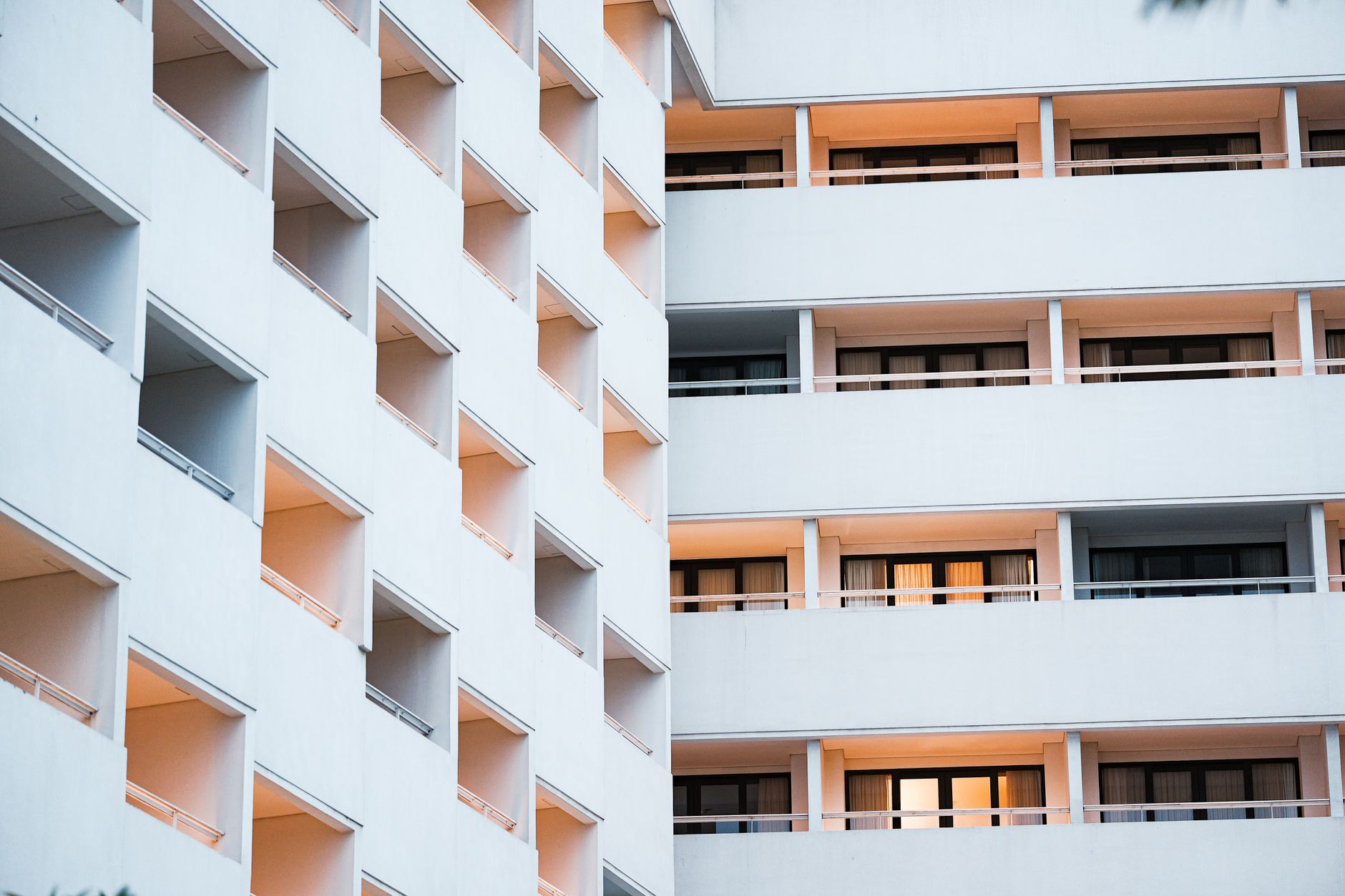 Anderson County Hospital Asbestos Exposure — What Workers and Tradesmen Need to Know
