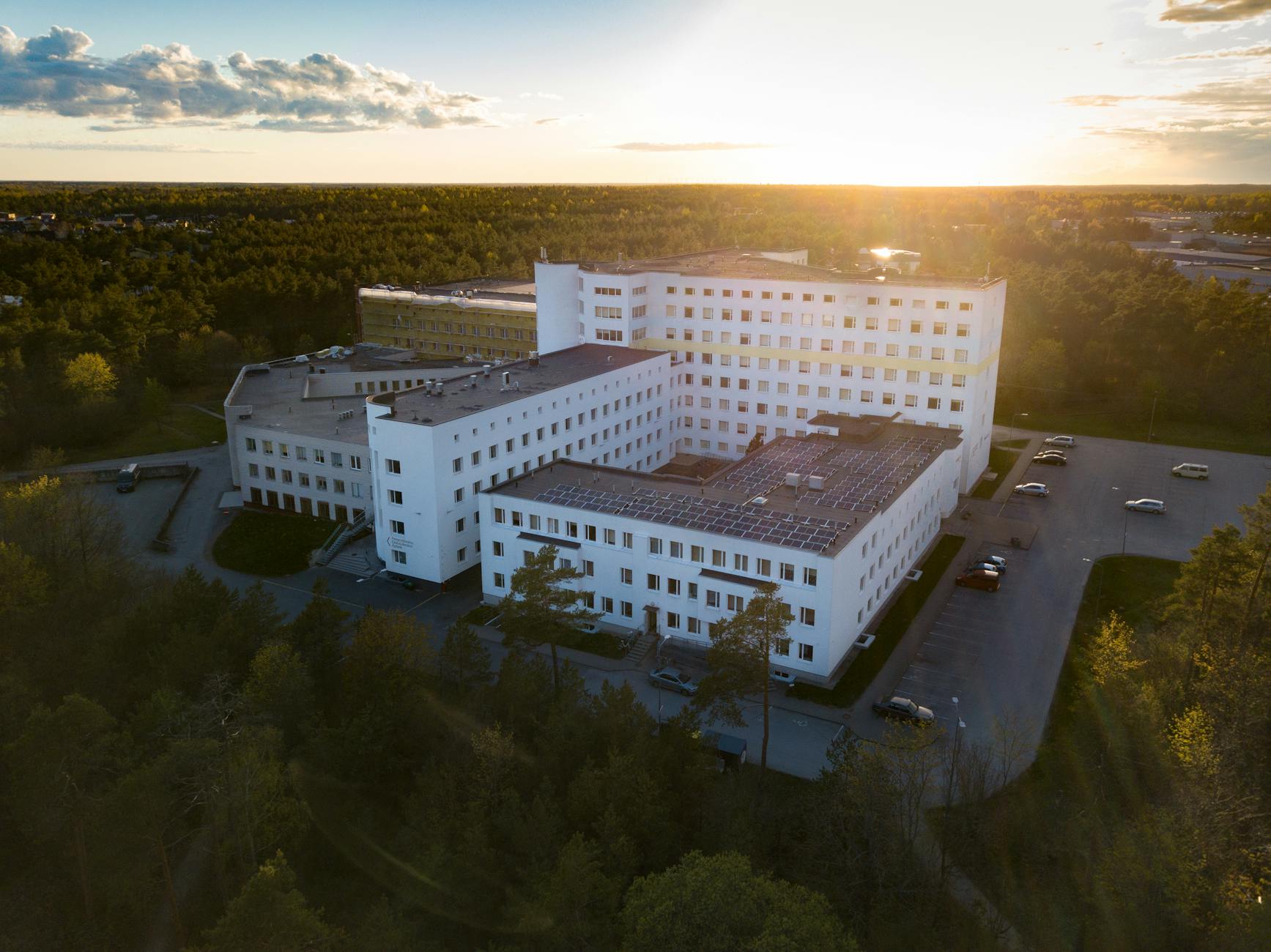 Asbestos Exposure at Marais des Cygnes Valley Hospital — Osawatomie, Kansas: Former Worker Claims